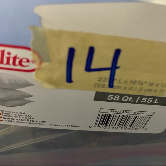 Smurfs "chillin" mushroom graphic short sleeve tee black red blue white medium - Picture 8 of 8